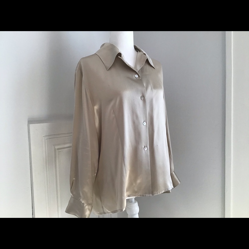 MEL & LISA BEAUTIFUL BLOUSE